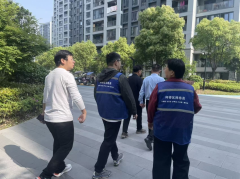杨汛桥街道江桥社区开展小区环境卫生检查志愿活动