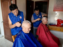 “思源计划”情暖王坛敬老义剪活动