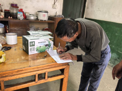 园里湖居开展重阳节慰问老人服务