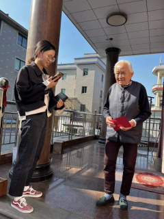 园里湖居重阳节慰问