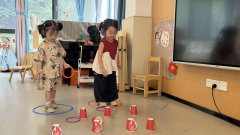 园里湖居开展幼儿趣味活动