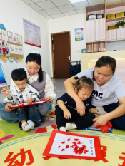 亲子活动《我爱你中国》