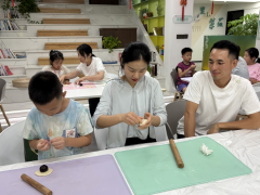 紫薇社区开展甜点DIY手工活动