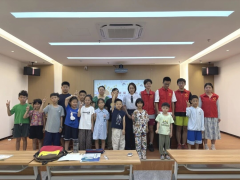 杨汛桥街道紫薇社区开展暑期托管志愿活动