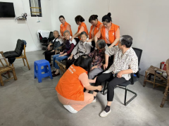 健康乐龄，互助同行——社区老人肩颈舒缓活动