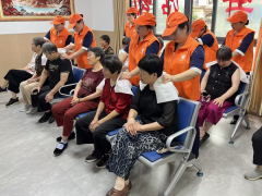义务推拿 爱心陪伴