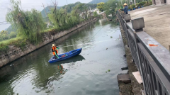 河面生态保洁活动