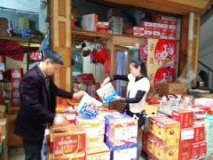 柯桥街道上谢桥社区五一节前食品安全大检查志愿者活动