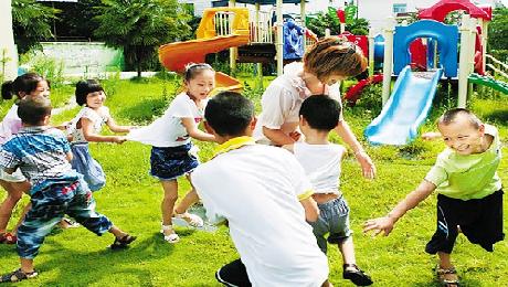 2012暑期“小候鸟”夏令营活动招募志愿者