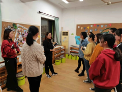 开展党员教师“学期教育城乡均衡发展”结对帮扶活动